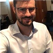 Mathe-Nachhilfe online & in Wien mit Mathe-Lehrer Dustin.